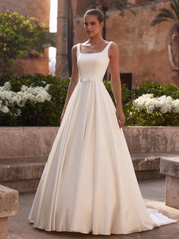 Levente Wedding Dress