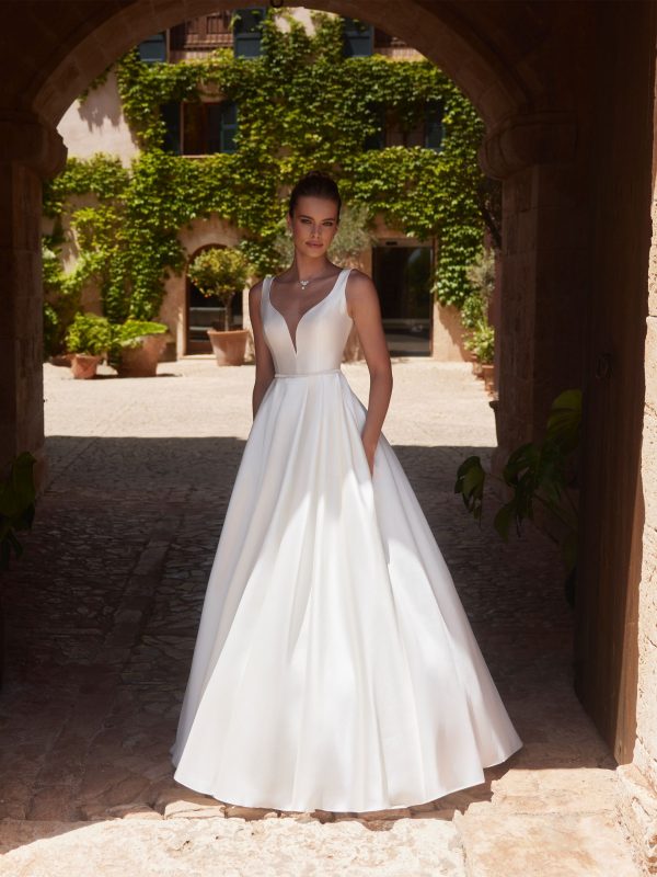 Idalia Wedding Dress - Image 2