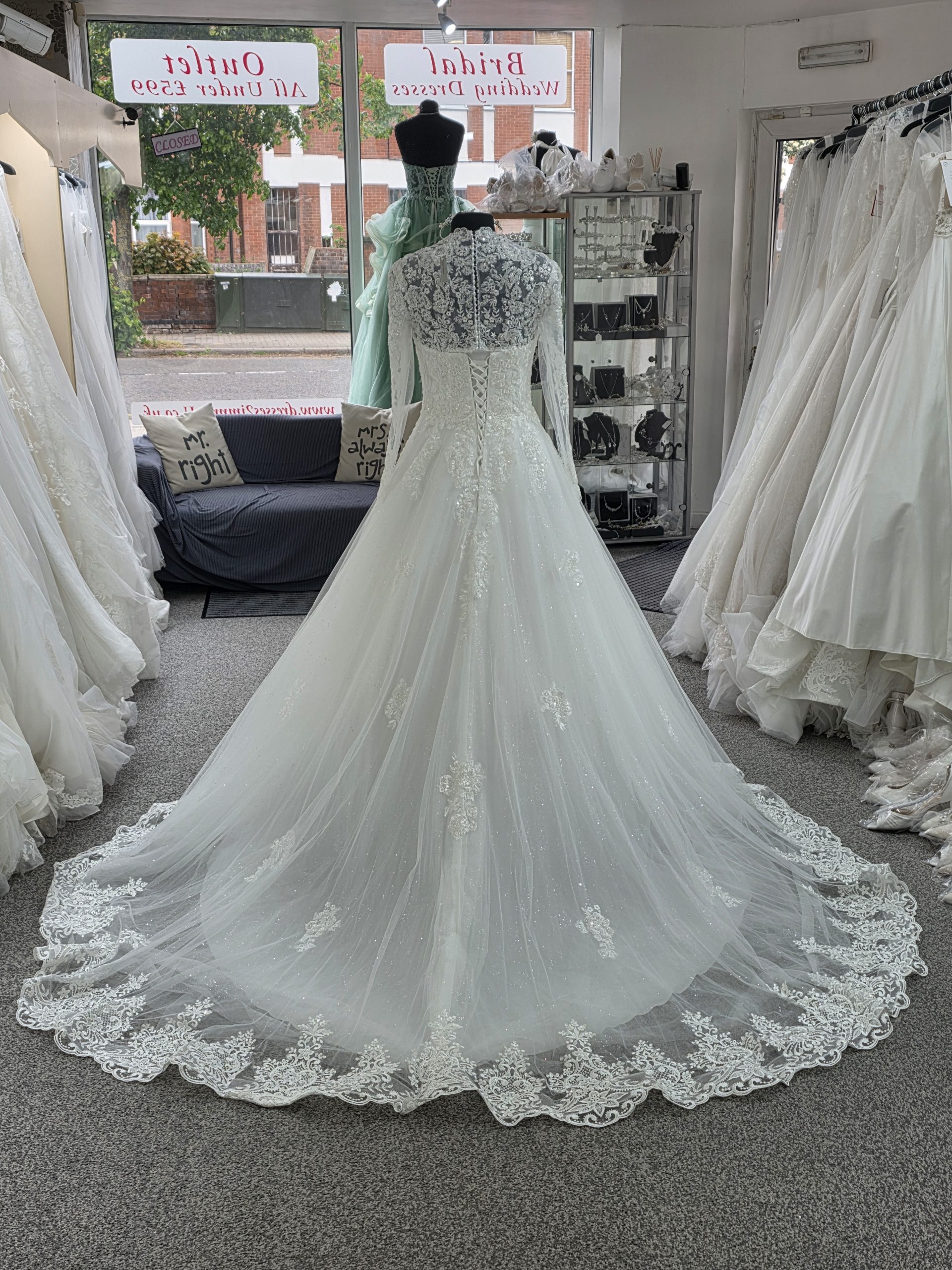 Eva Wedding Dress - Image 3