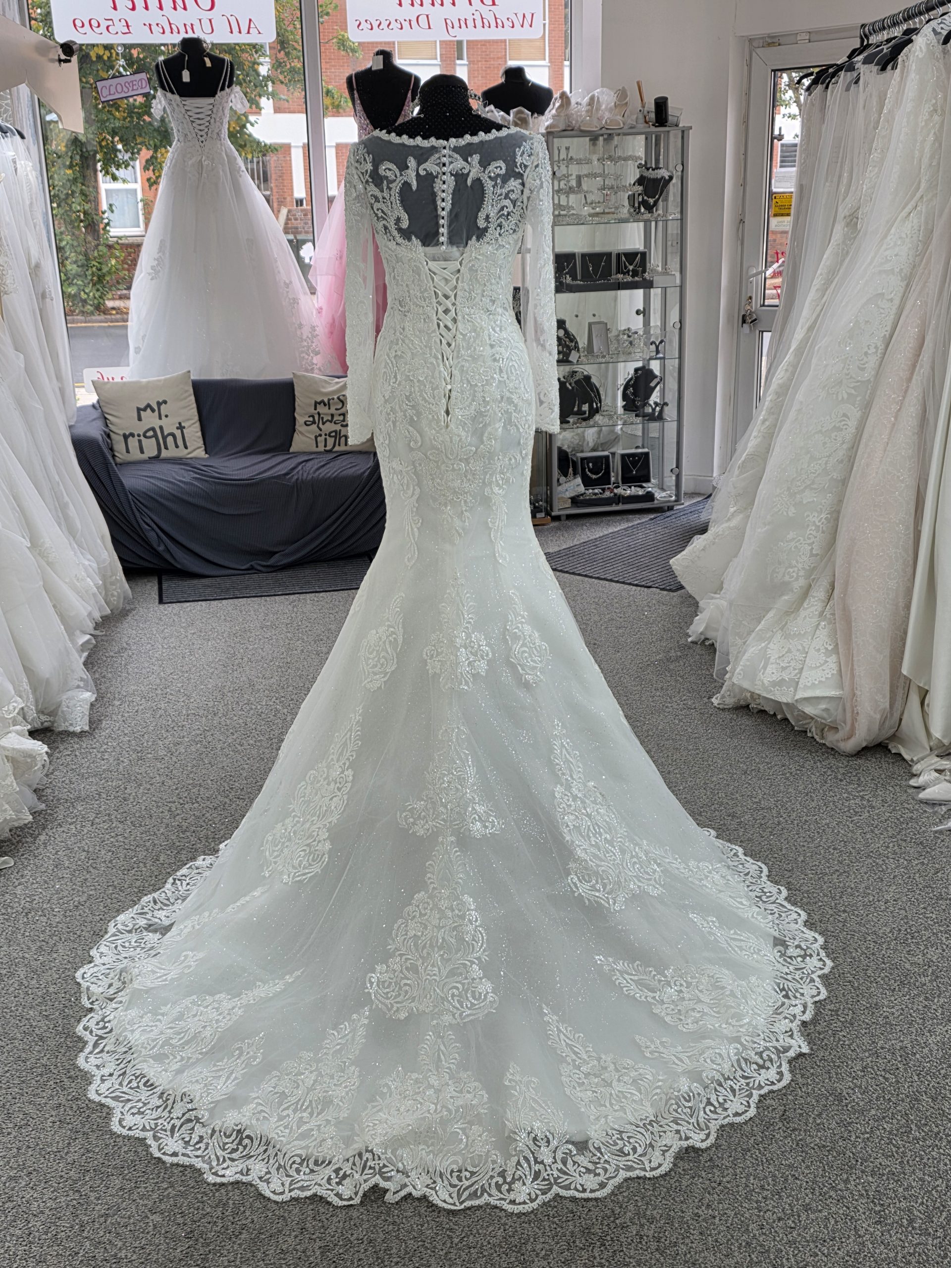 Luna Wedding Dress - Image 4