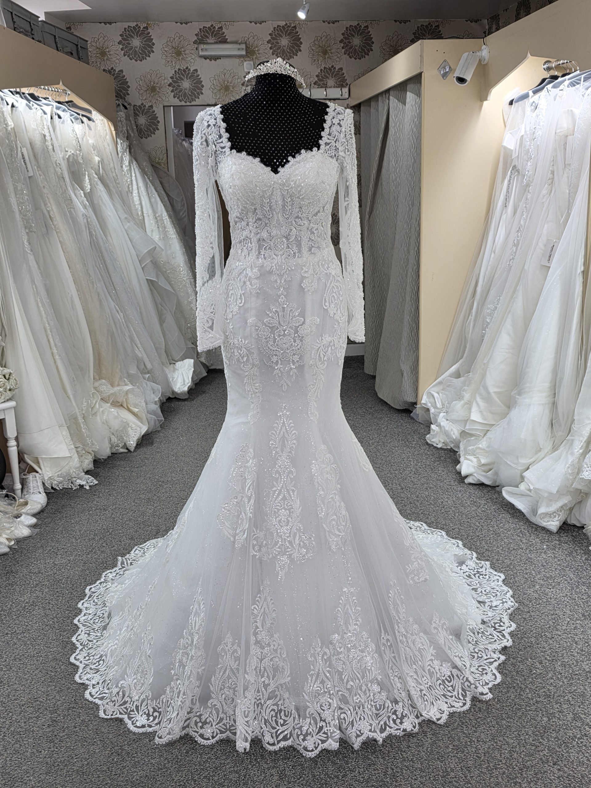 Luna Wedding Dress - Image 3